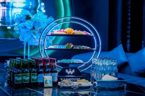 四平夜场DJ公主招聘网！知名场所招日结工，赶快报名